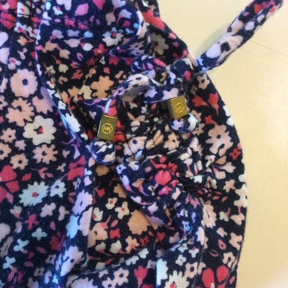 Michael Kors Pink and Blue SS Chic Top Emblems On Sleeves Size M - Picture 6 of 7